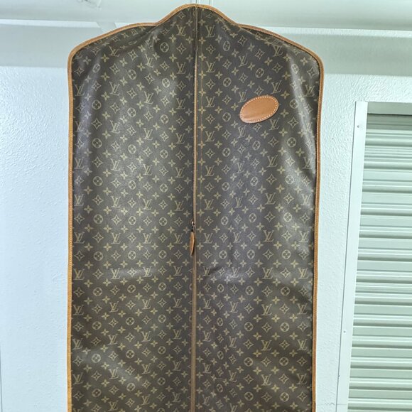 Vintage Louis Vuitton c. 1990 - Picture 1 of 5